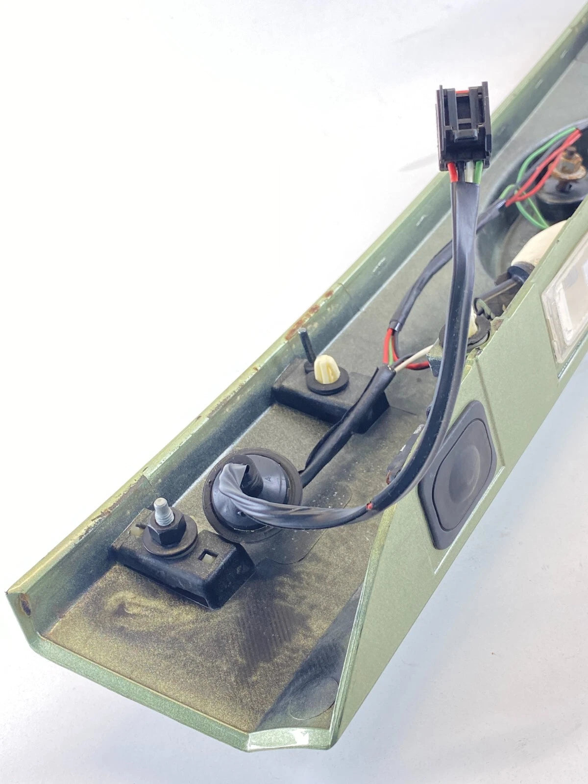 2008-2012 FORD ESCAPE TRUNK TAILGATE LID LICENSE PLATE BEZEL TRIM W LIGHTS OEM