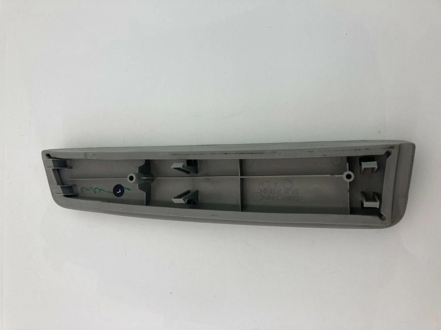 2005-2009 CHEVROLET EQUINOX REAR LEFT SIDE INTERIOR DOOR ARMREST ARM REST OEM