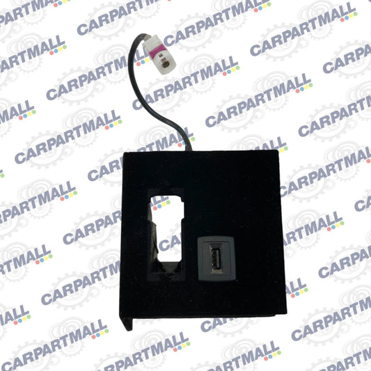 2012-2016 MERCEDES-BENZ E350 CENTER CONSOLE USB SOCKET PLATE TRIM 212-821-09-11