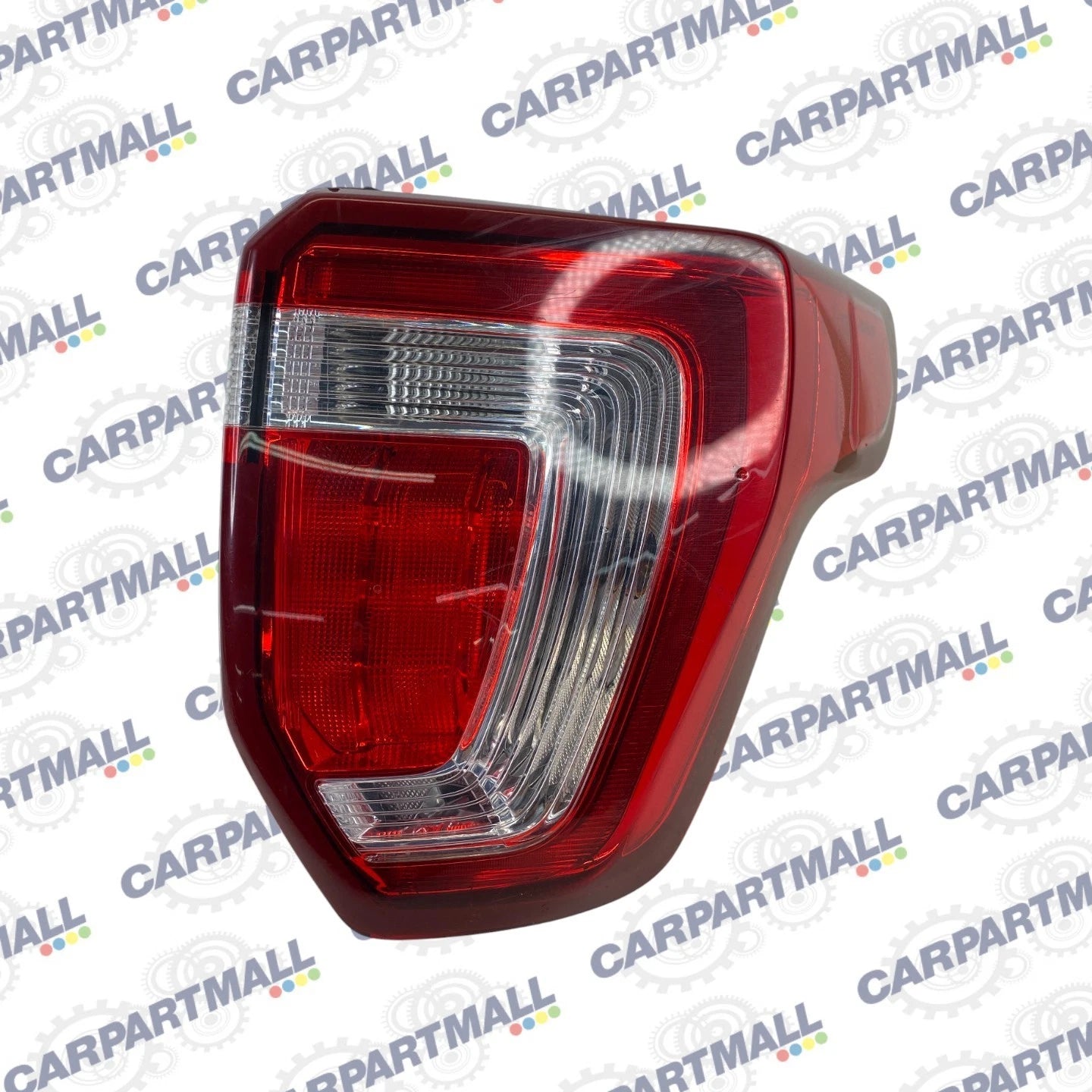 2016-2019 FORD INTERCEPTOR UTILITY REAR RIGHT SIDE TAILLIGHT TAIL LAMP OEM