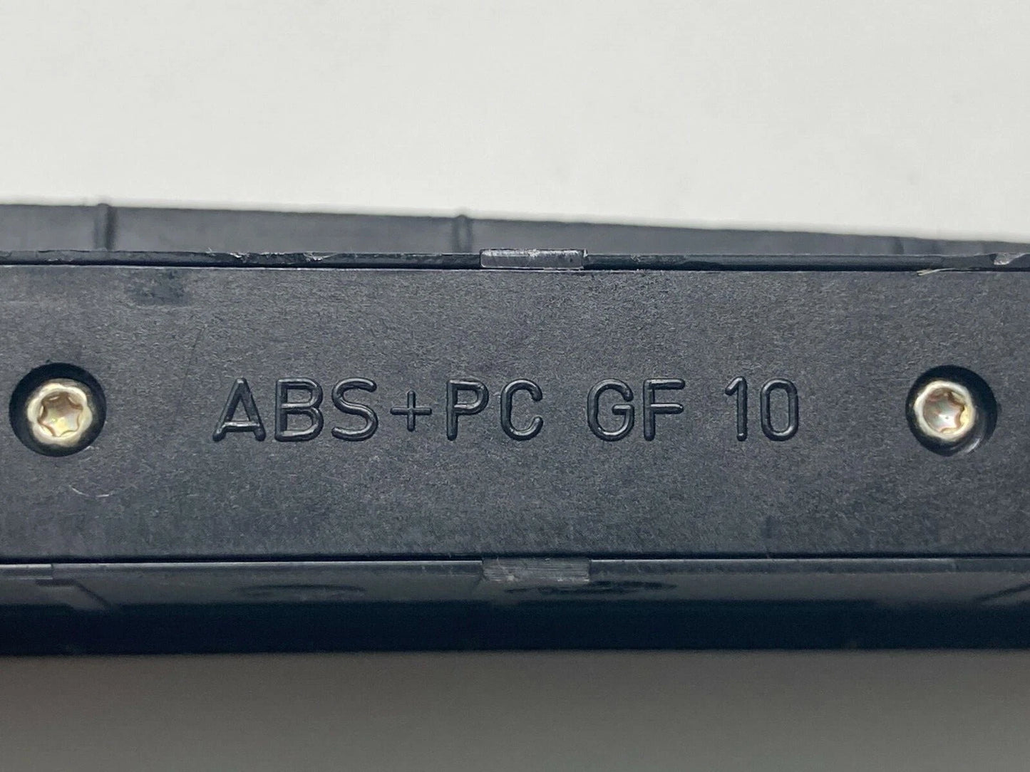 02-04 AUDI A6 A6 QUATTRO FRONT RIGHT SEAT MEMORY SWITCH BUTTON 4B2-959-769 OEM