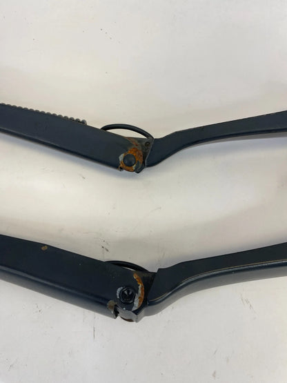 2012-2018 FORD FOCUS FRONT LEFT & RIGHT WINDSHIELD WIPER ARMS PAIR SET OEM