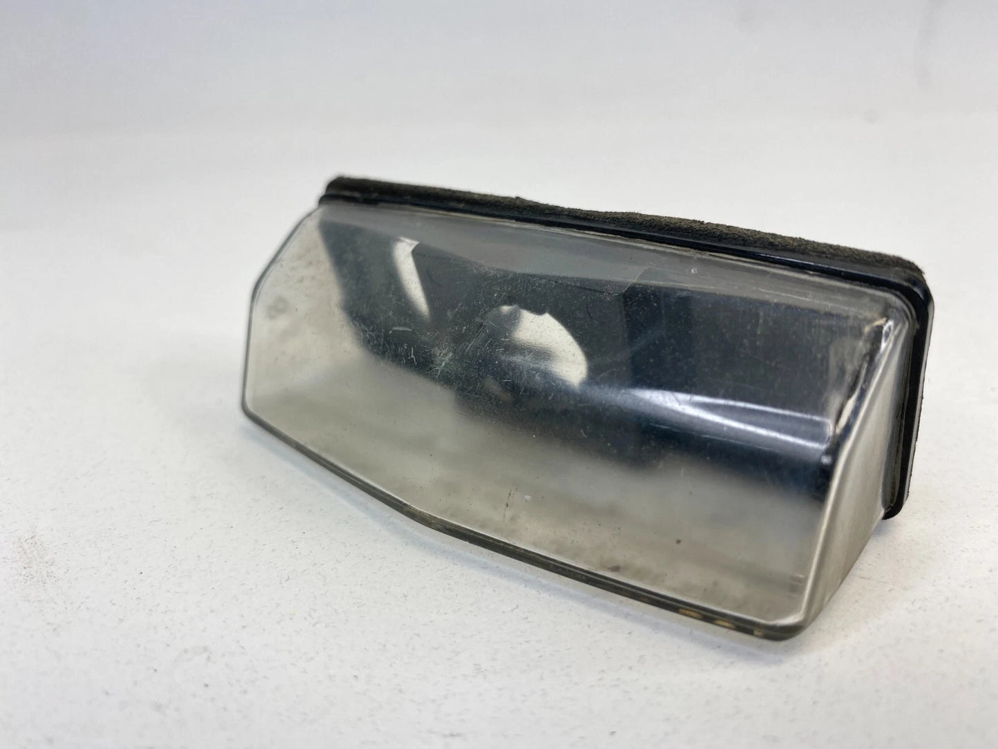 2009-2013 TOYOTA MATRIX 04-15 PRIUS REAR TRUNK LICENSE PLATE LIGHT LAMP OEM