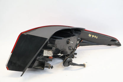 2014-2016 HYUNDAI ELANTRA LEFT DRIVER OUTER TAILLIGHT TAIL LIGHT LAMP 92401-3X2