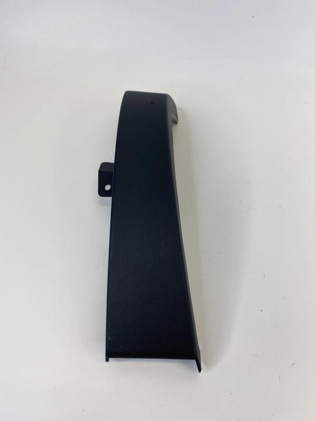 2008-2015 MITSUBISHI LANCER FRONT RIGHT GLOVE BOX DASH PANEL COVER 8006AD66