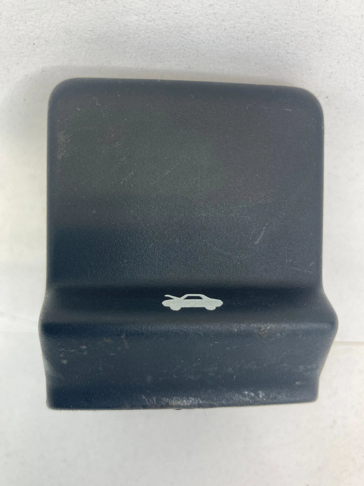 08 09 10 11 FORD FOCUS SEDAN FRONT HOOD RELEASE OPENER PULL HANDLE SWITCH OEM