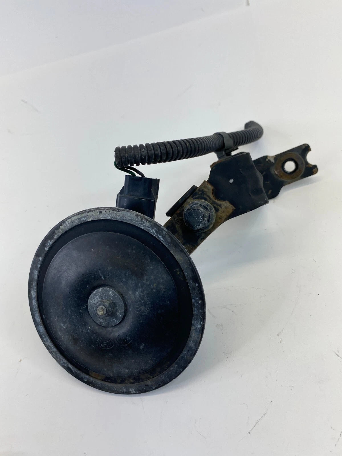 2011 2012 2013 HYUNDAI TUCSON LOW PITCH TONE HORN NOTE ALARM 96610-2S600 OEM