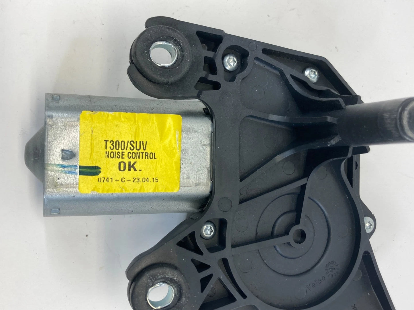 2012-2020 CHEVROLET CHEVY SONIC REAR WINDSHIELD WIPER MOTOR 96955193 OEM