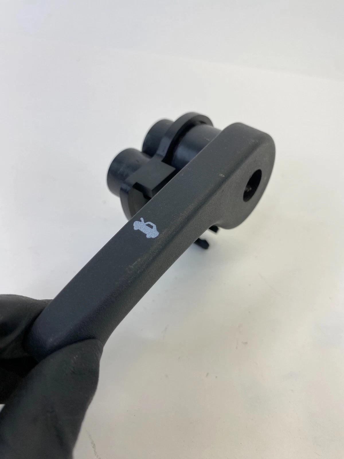 2016-2025 KIA SORENTO HOOD RELEASE PULL HANDLE LEVER OPENER OEM