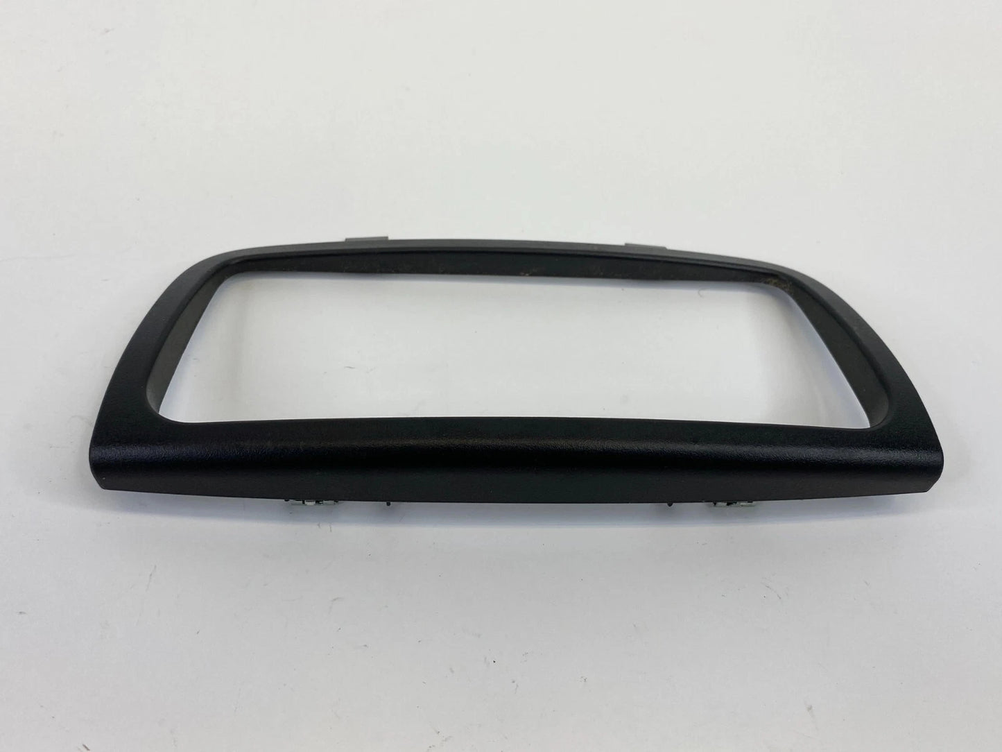 2008-2016 GMC ACADIA REAR CENTER CONSOLE POWER OUTLET TRIM BEZEL 1882079 OEM