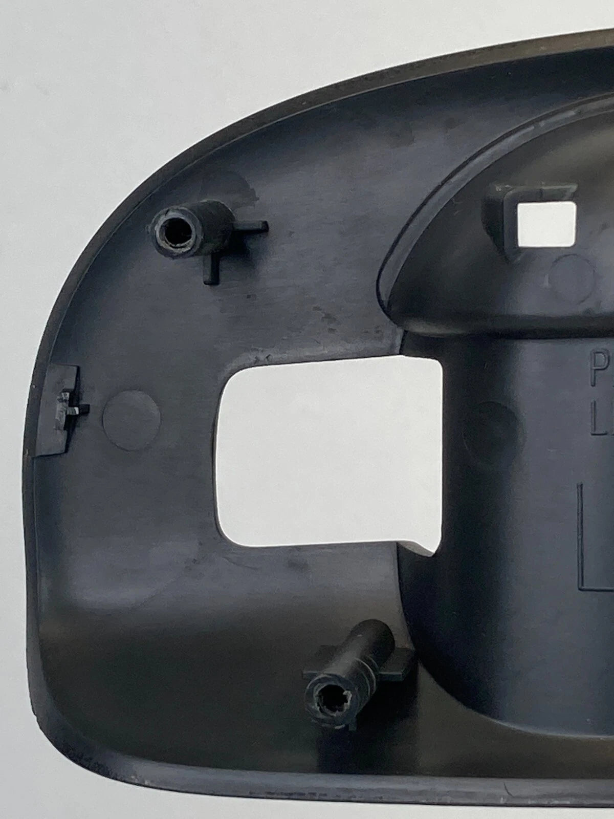 10-12 DODGE CALIBER REAR LEFT INTERIOR DOOR HANDLE BEZEL COVER TRIM INS33TRMA