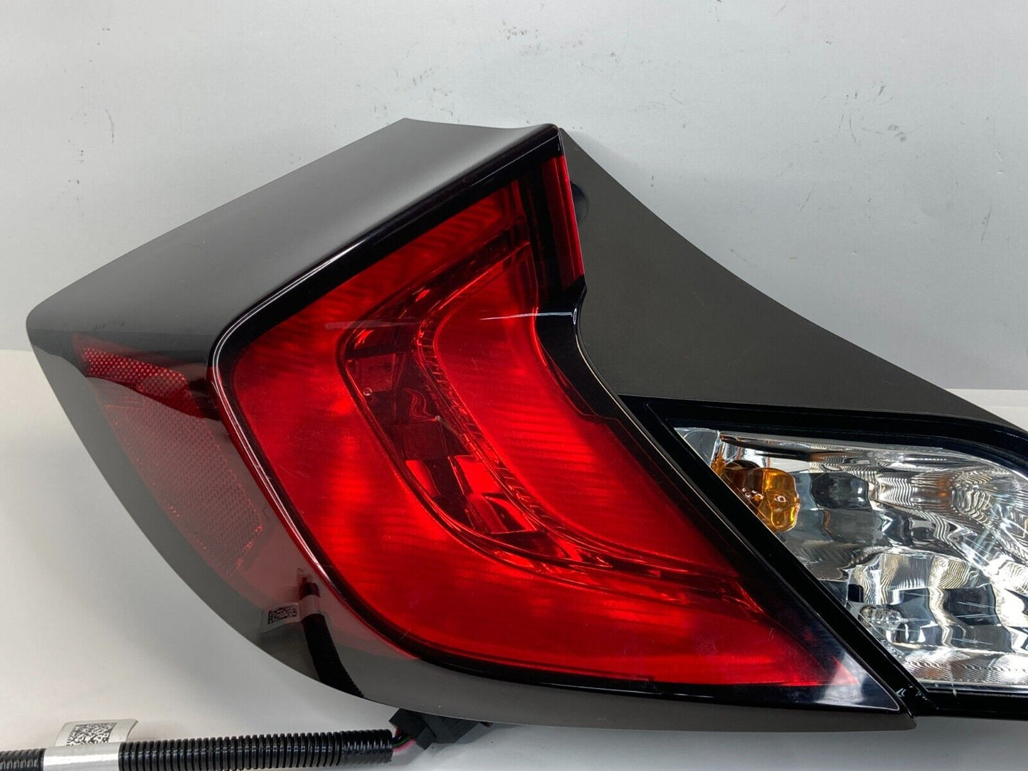 2016-2020 Honda Civic COUPE Left Side Tail Light Taillight Tail Lamp Outer Assy