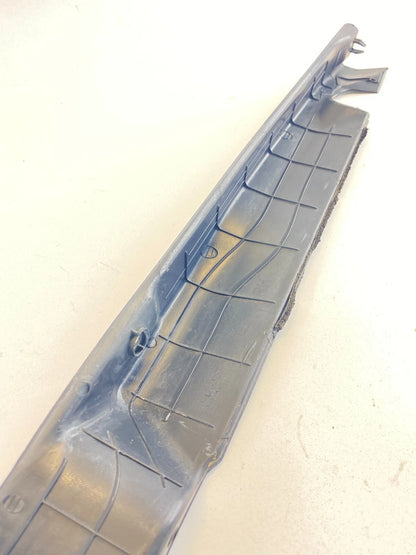 2007-2010 HYUNDAI ELANTRA PASSENGER SIDE FENDER GARNISH TRIM 84140-2H200 OEM