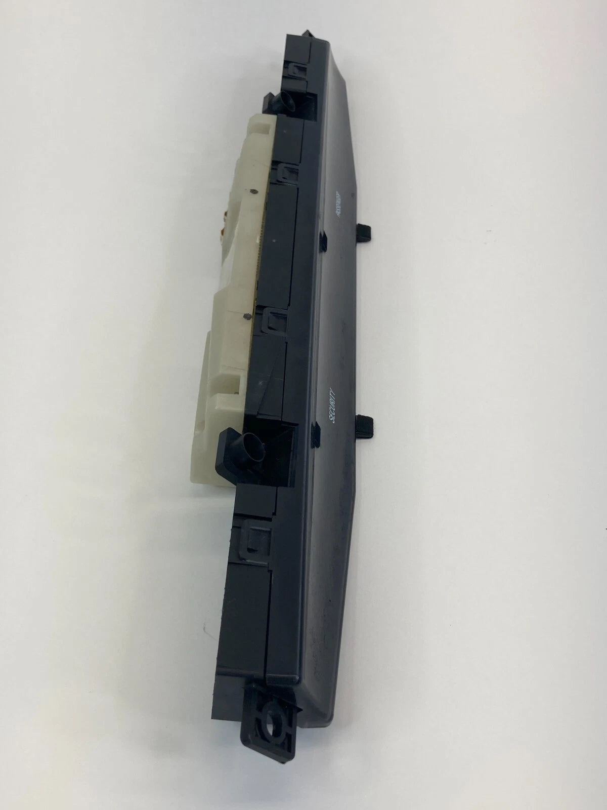 2007-2011 TOYOTA CAMRY DASH INFORMATION CLOCK DISPLAY DIGITAL 83910-06100 OEM