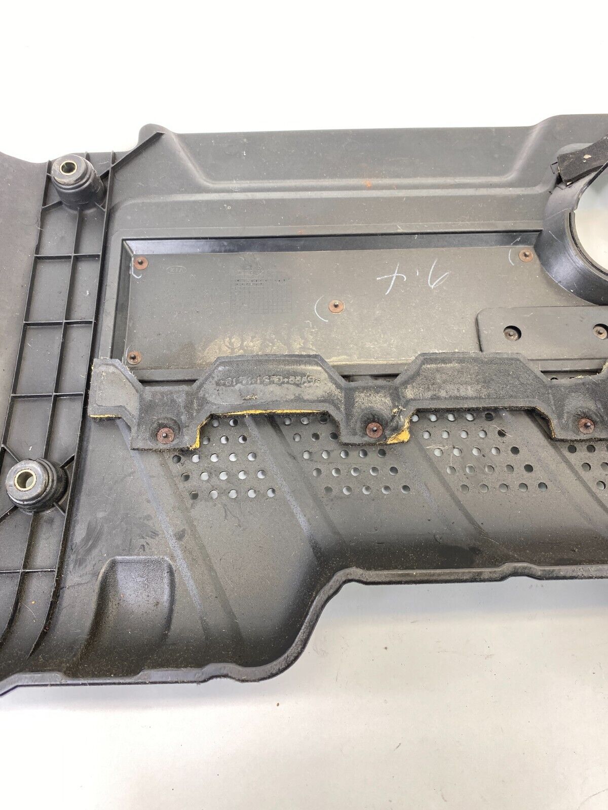 2004-2006 Kia Spectra 2.0L L4 16V Top Engine Appearance Cover Lid Assembly OEM