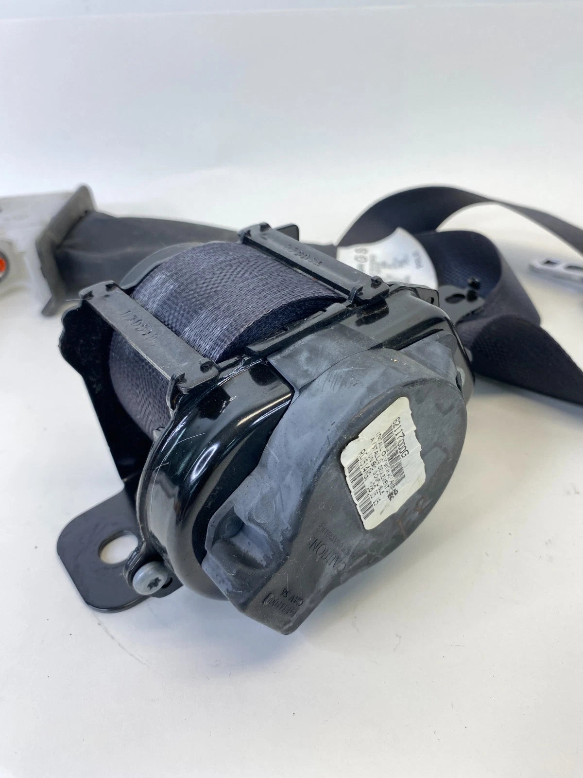 2013-2015 NISSAN SENTRA FRONT RIGHT PASSENGER SIDE SEAT BELT RETRACTOR ASSY OEM