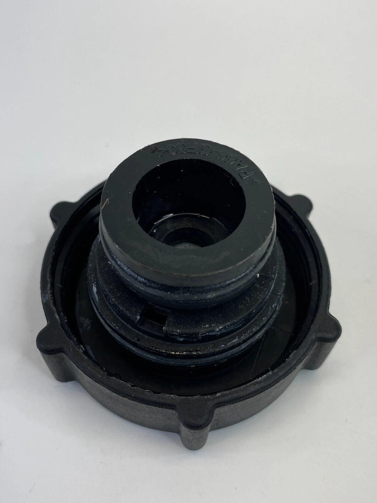 01-12 FORD ESCAPE RADIATOR ENGINE COOLANT RESERVOIR CAP LID COVER YL84-8100-AA