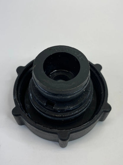 01-12 FORD ESCAPE RADIATOR ENGINE COOLANT RESERVOIR CAP LID COVER YL84-8100-AA