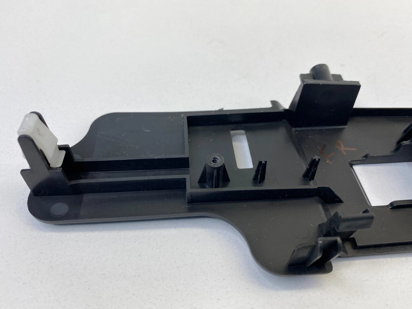 04-08 ACURA TL FRONT RIGHT DOOR WINDOW SWITCH COVER TRIM PANEL 83500-SEPA-A010