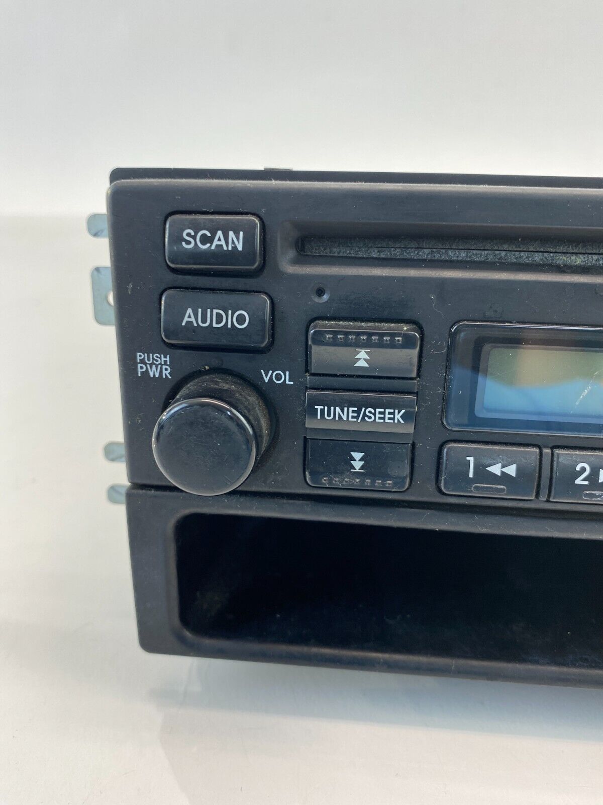 2002 2003 2004 Kia Spectra Audio Radio Stereo AM/FM CD Player 1K2NC6686X OEM