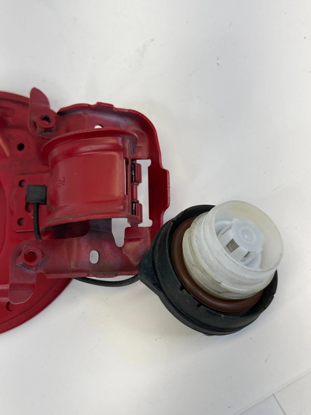 12 13 14 15 HONDA CIVIC COUPE FUEL GAS TANK FILLER DOOR LID COVER W/ CAP OEM