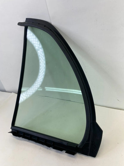 2007-2012 TOYOTA YARIS HATCHBACK REAR RIGHT BACK DOOR QUARTER FIXED WINDOW GLASS