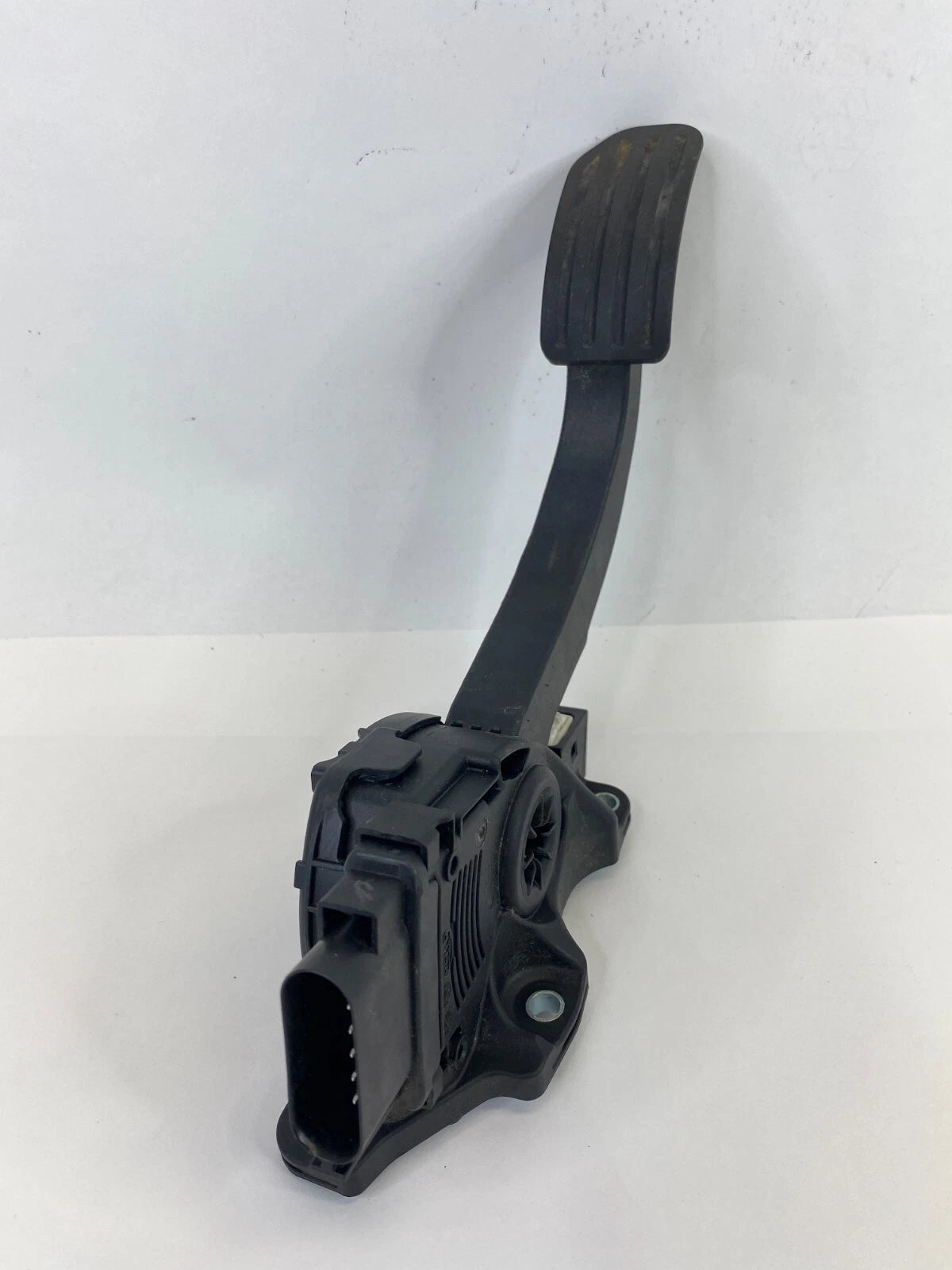 2008-2016 VOLVO XC70 ACCELERATOR GAS PEDAL ASSEMBLY 6G92-9F836-BD OEM