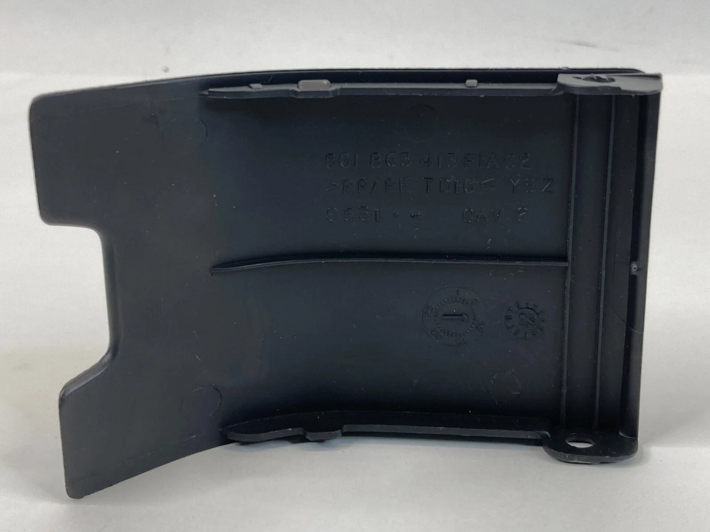 12-19 VOLKSWAGEN PASSAT BACK CHILD SEAT ANCHOR HOOK COVER TRIM CAP 561863413 OEM