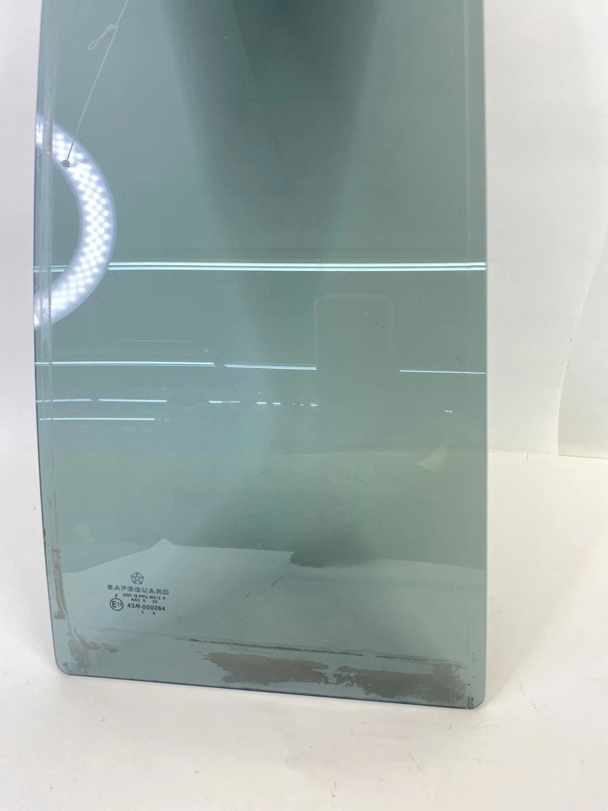 02-07 JEEP LIBERTY REAR RIGHT SIDE DOOR FIXED QUARTER WINDOW GLASS 43R-000264