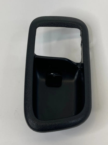 1999-2003 LEXUS RX300 FRONT RIGHT PASSENGER INNER HANDLE BEZEL COVER TRIM OEM