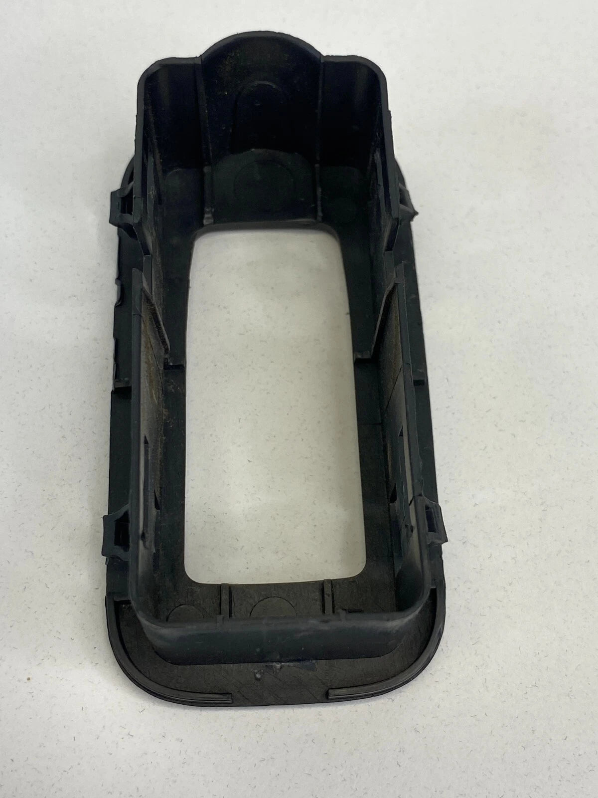 2007-2010 DODGE CHARGER REAR LEFT DOOR WINDOW SWITCH COVER BEZEL 100010774 OEM