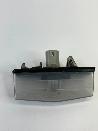 04-15 TOYOTA PRIUS HATCHBACK REAR TRUNK LICENSE PLATE LIGHT LAMP A045053 OEM