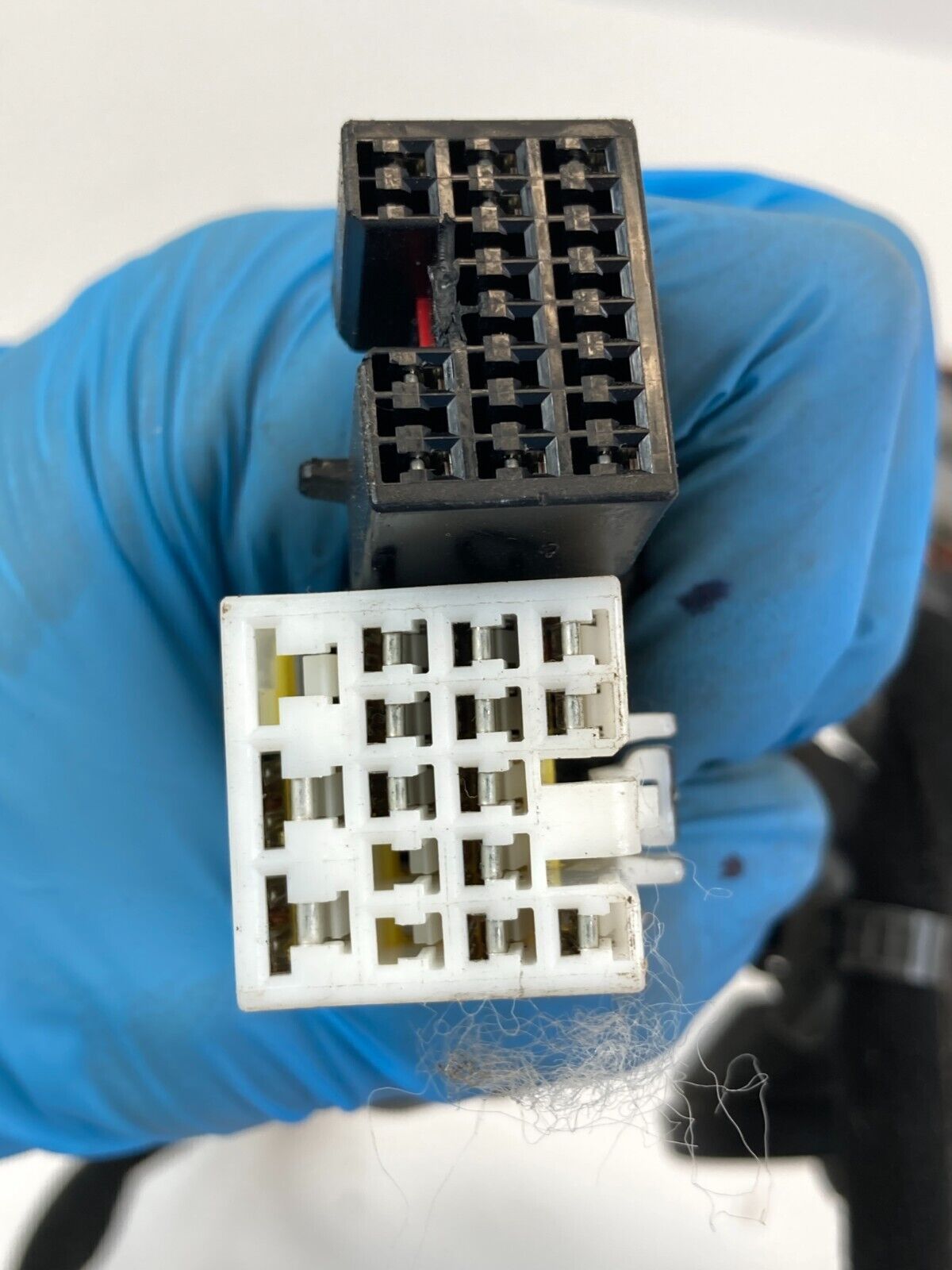 2005-2010 Kia Sportage Front Right Passenger Side Door Harness Wire Wiring OEM