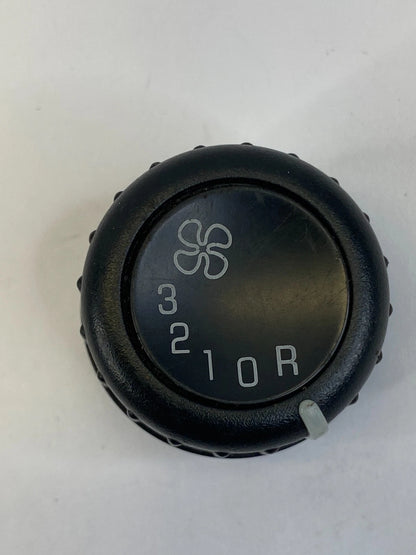 2002-2006 CHEVROLET TRAILBLAZER REAR HVAC BLOWER FAN CONTROL SWITCH OEM 15081585