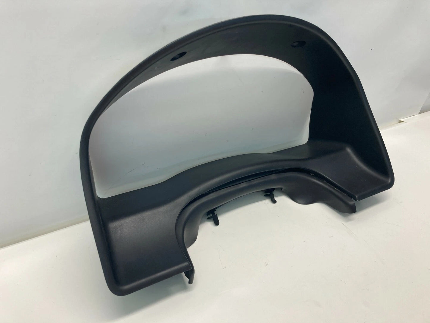 05-07 FORD FREESTYLE SPEEDOMETER INSTRUMENT CLUSTER COVER BEZEL 5F9374044D70A