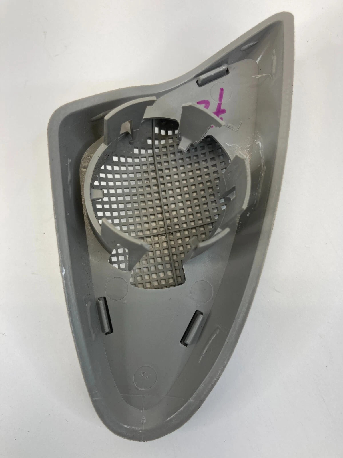 06 07 CADILLAC CTS FRONT LEFT DIRVER A PILLAR TWEETER SPEAKER COVER TRIM GRILLE