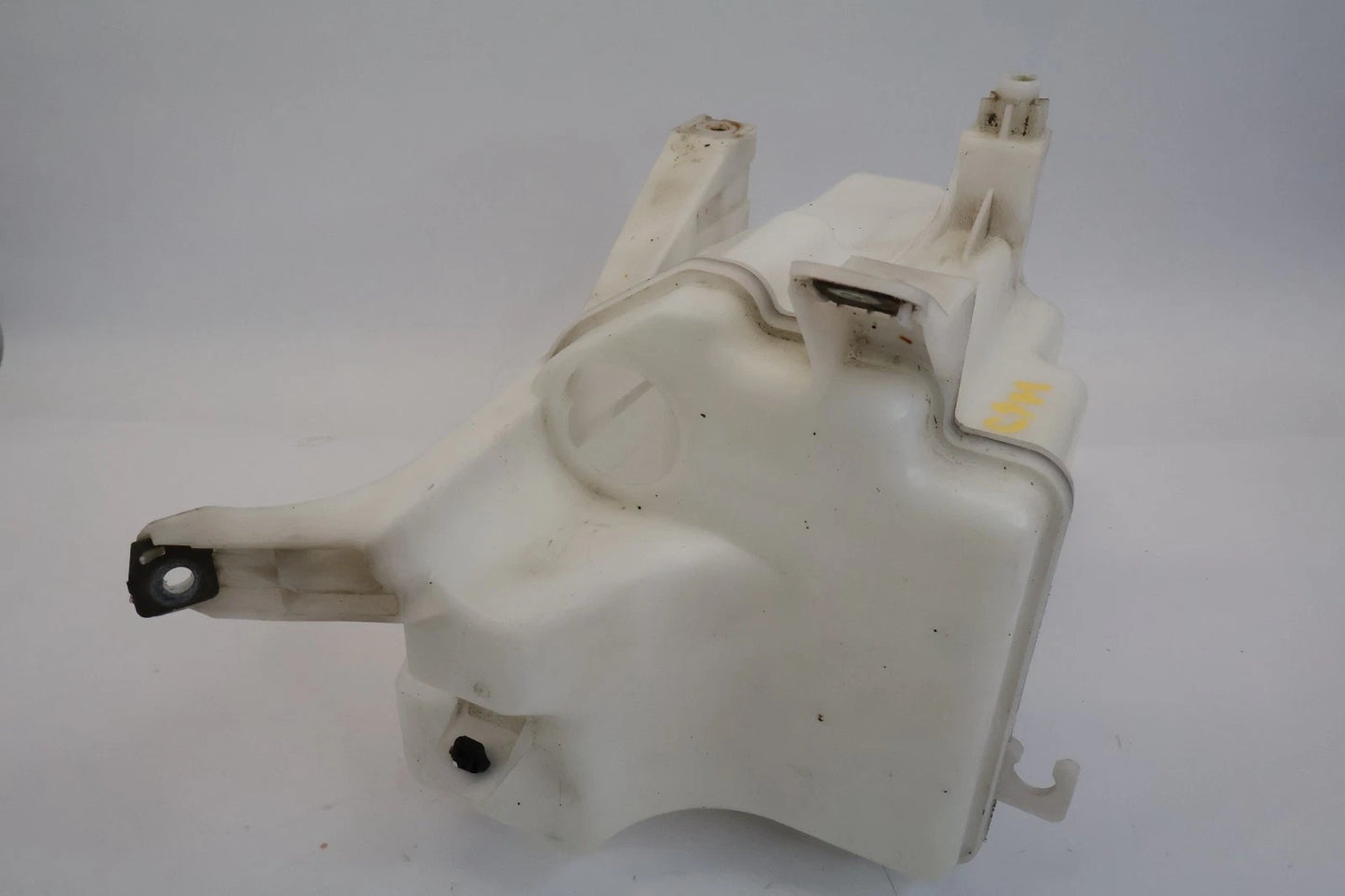 2010-2013 SUZUKI KIZASHI FRONT WINDSHIELD WASHER RESERVOIR BOTTLE 38403-57L10