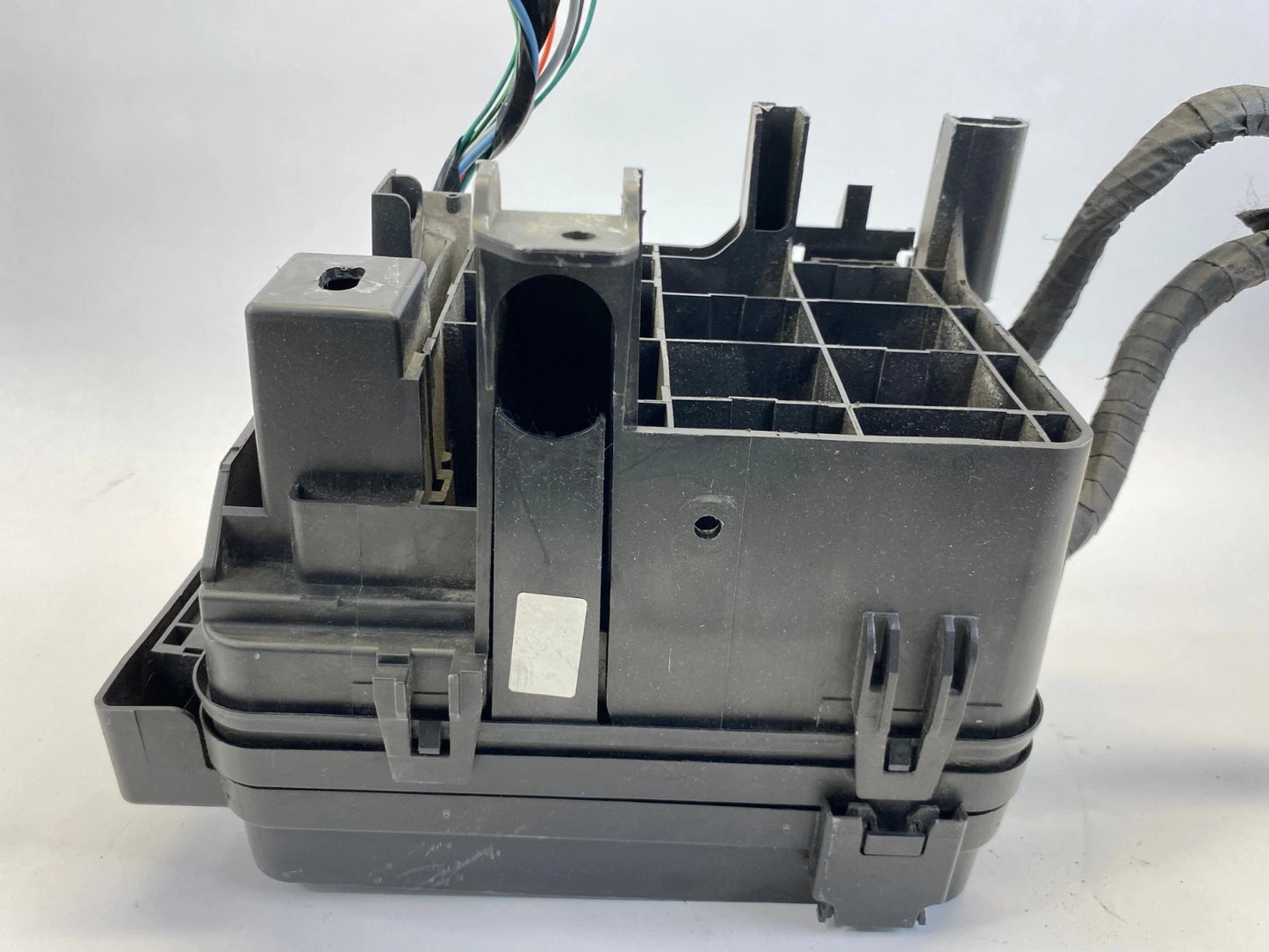 2010 CHEVROLET EQUINOX GMC TERRAIN 2.4L UNDER HOOD ENGINE FUSE RELAY BLOCK OEM