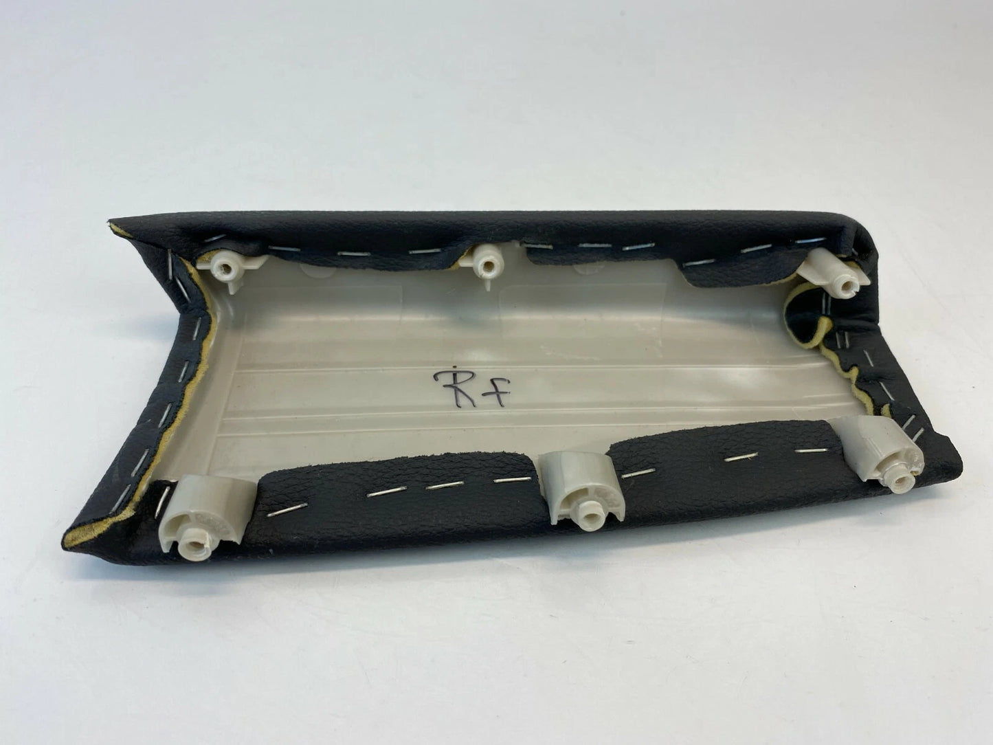 2015 2016 CHEVROLET CRUZE FRONT RIGHT SIDE INNER DOOR ARMREST PAD TRIM ASSY OEM