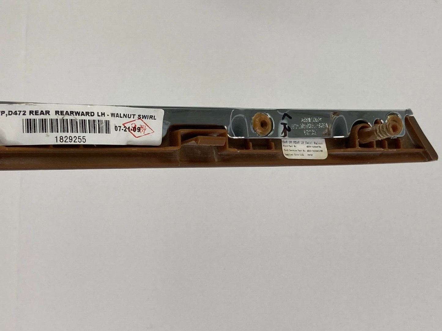 10-12 LINCOLN MKT REAR LEFT INTERIOR DOOR TRIM PANEL MOLDING AE937425467BA OEM