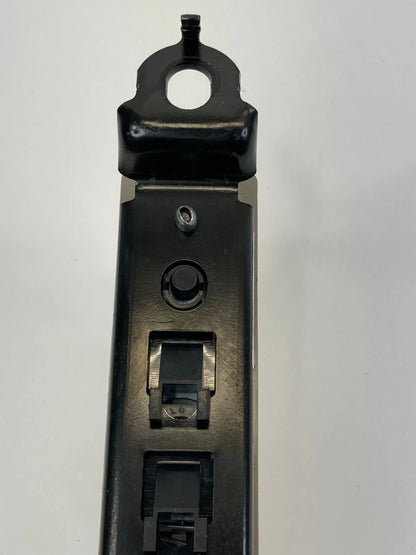 2006-2010 JEEP COMMANDER FRONT RIGHT SEAT BELT HEIGHT ADJUSTER 1FS92BD1AA OEM