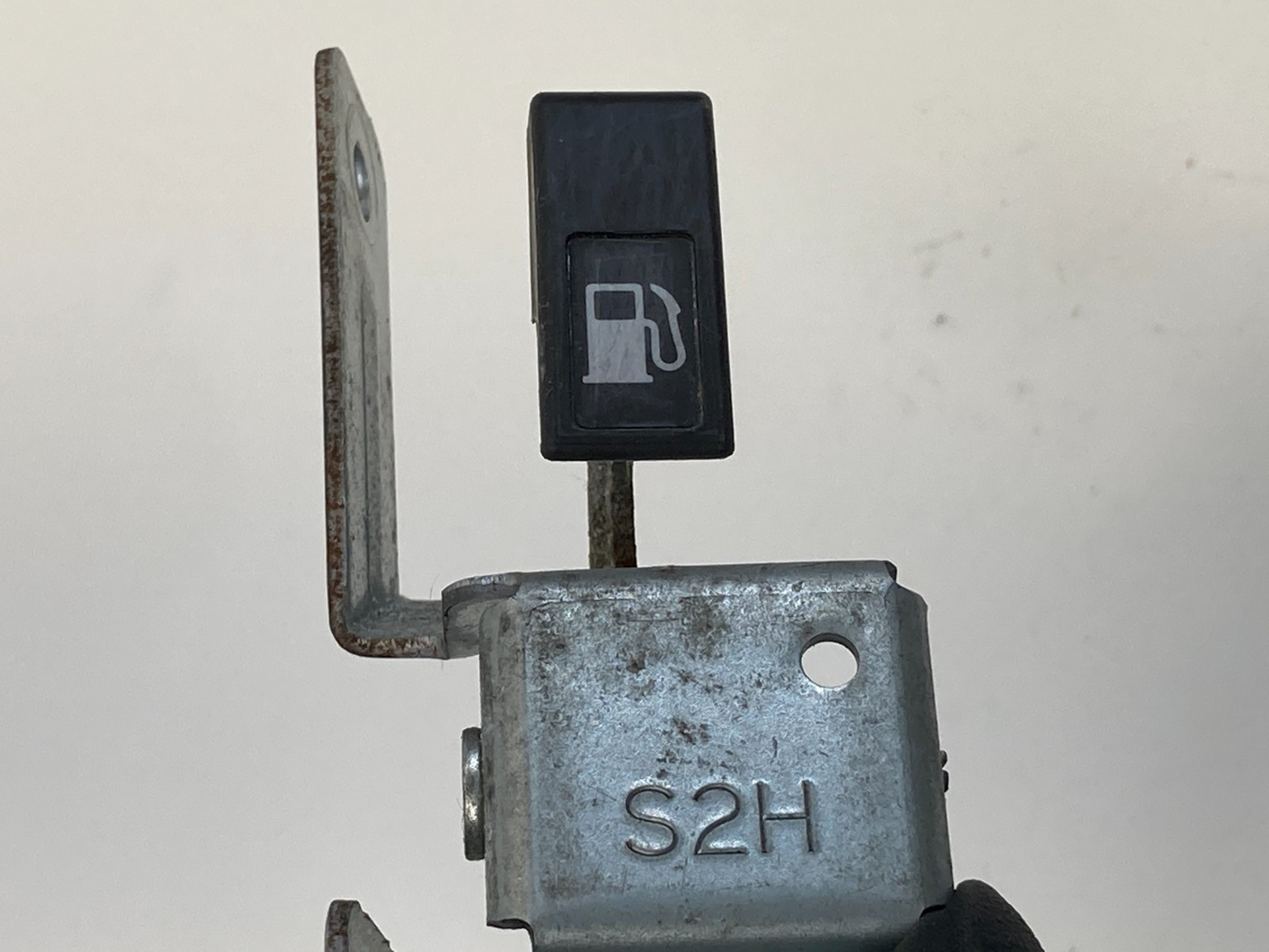 2007-2012 Acura RDX Fuel Gas Door Filler Release Handle Lever Switch Assy OEM