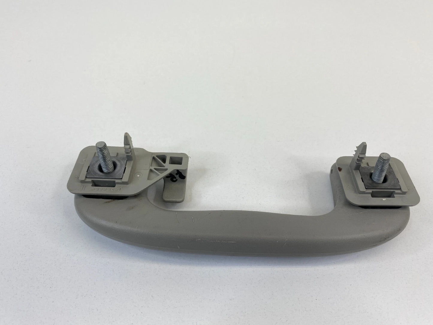 2013-2015 CHEVROLET MALIBU REAR RIGHT PASSENGER SIDE ROOF GRAB GRIP HANDLE OEM