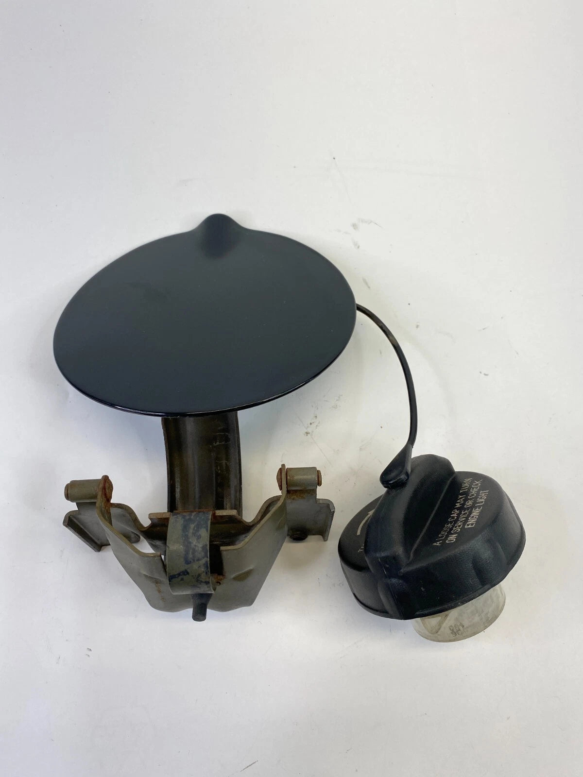 2009-2014 DODGE AVENGER FUEL FILLER DOOR GAS TANK CAP LID COVER 05115067AD OEM