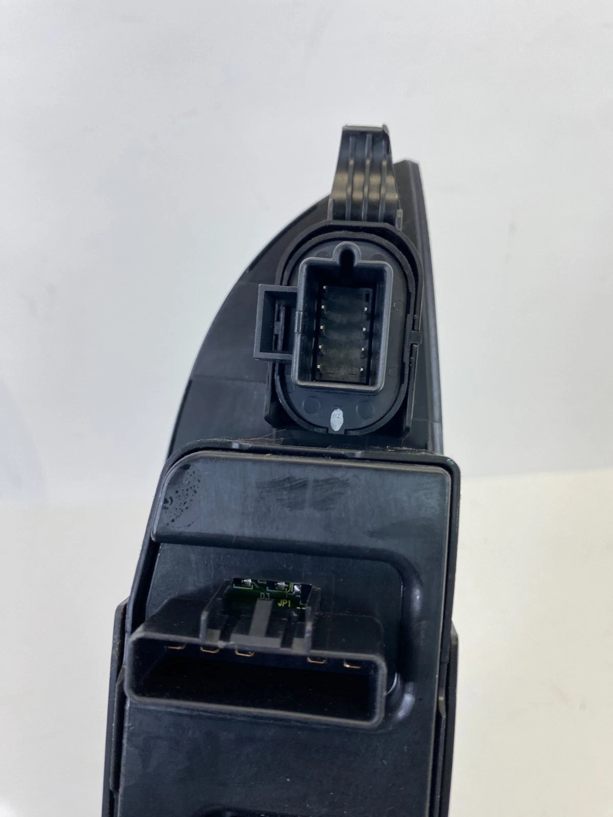 2008-2012 CHEVROLET MALIBU FRONT LEFT MASTER WINDOW CONTROL SWITCH 20952786 OEM