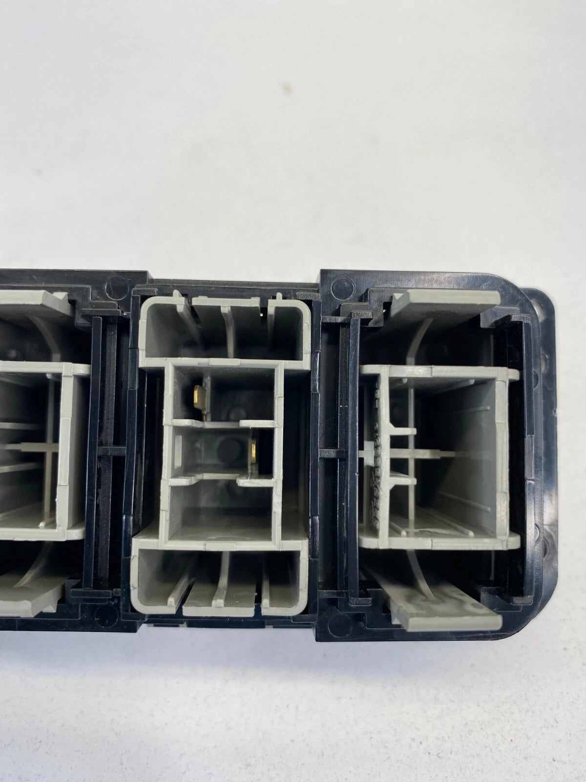 2007 2008 2009 KIA SPECTRA DASH BLANK SWITCH COVER BEZEL TRIM 201002764 OEM