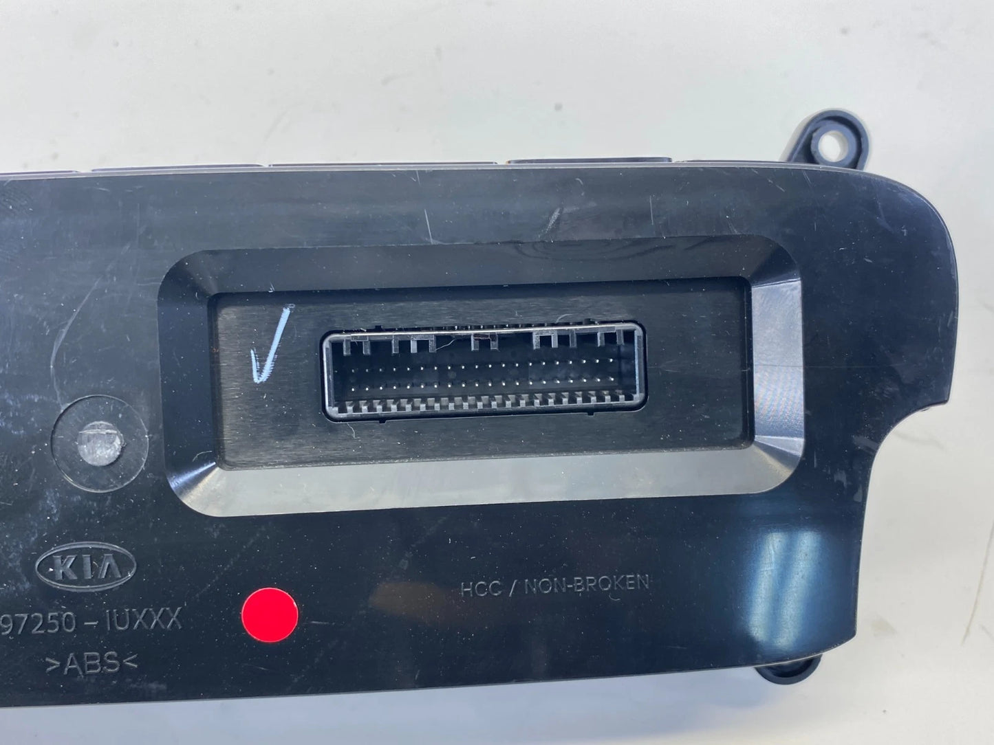 2014 2015 KIA SORENTO HVAC A/C CLIMATE CONTROL TEMP SWITCH 972501U585 OEM