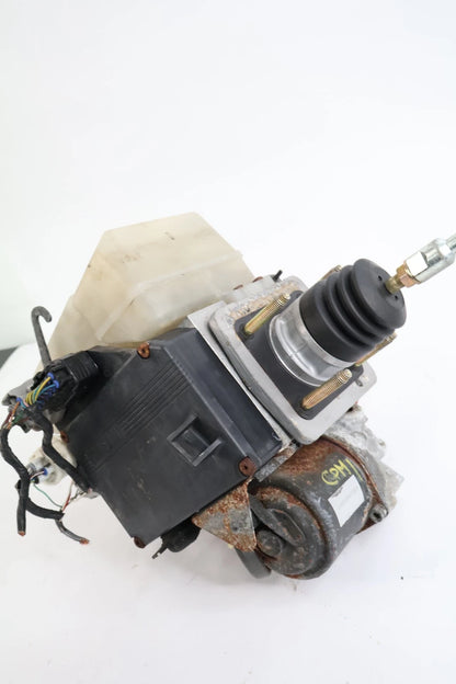 2003-2005 TOYOTA 4RUNNER ANTI LOCK BRAKE MASTER CYLINDER BOOSTER PUMP OEM