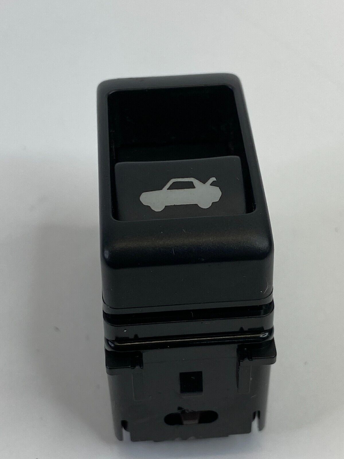 2005 2006 2007 Infiniti G35 Coupe Trunk Lid Open Button Release Switch OEM