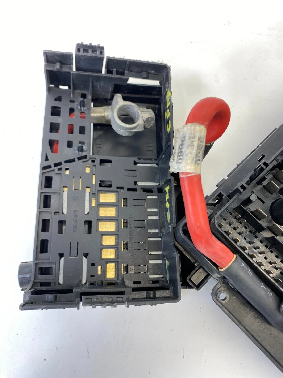 2011 BUICK REGAL CXL ENGINE BAY FUSE BOX BLOCK UNIT ASSEMBLY 13275887 OEM